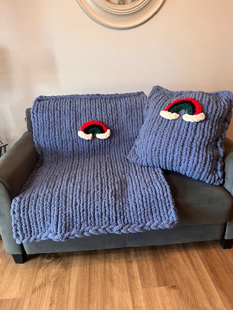 Little Souls Reading Nook Throw Pillow