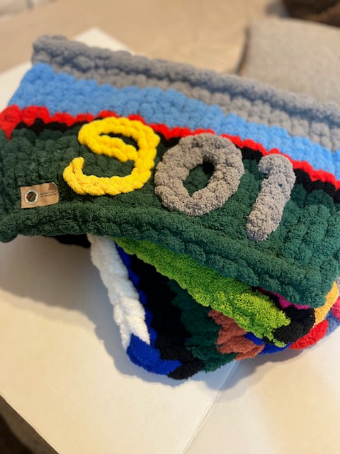 Soul Swatch™ — Chunky Finger Knit Mini Blanket | Handmade | One of a Kind | Cozy Home Decor | 12x19 | Soul Woven Blankets